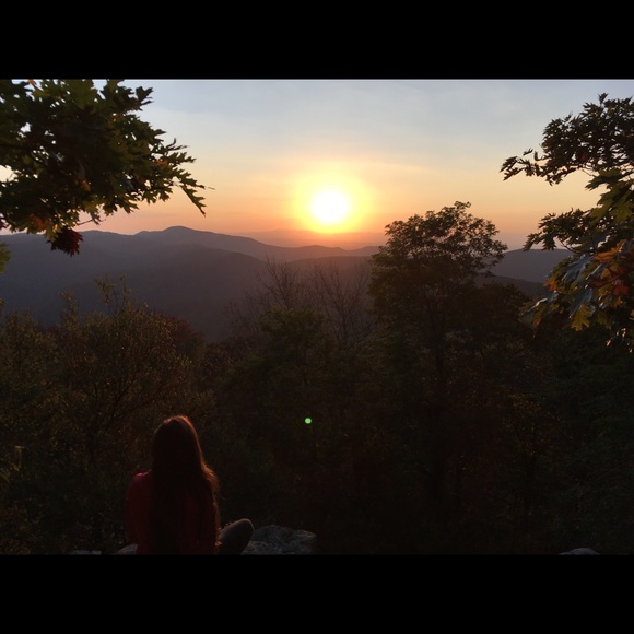 Meet your Posher - Picture 1 of 1